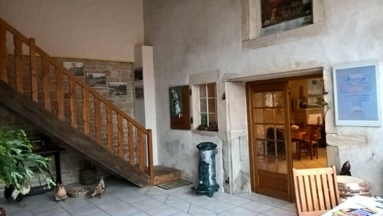 La Ferme Du Grand Faubourg Panzió Pont-de-Vaux Kültér fotó
